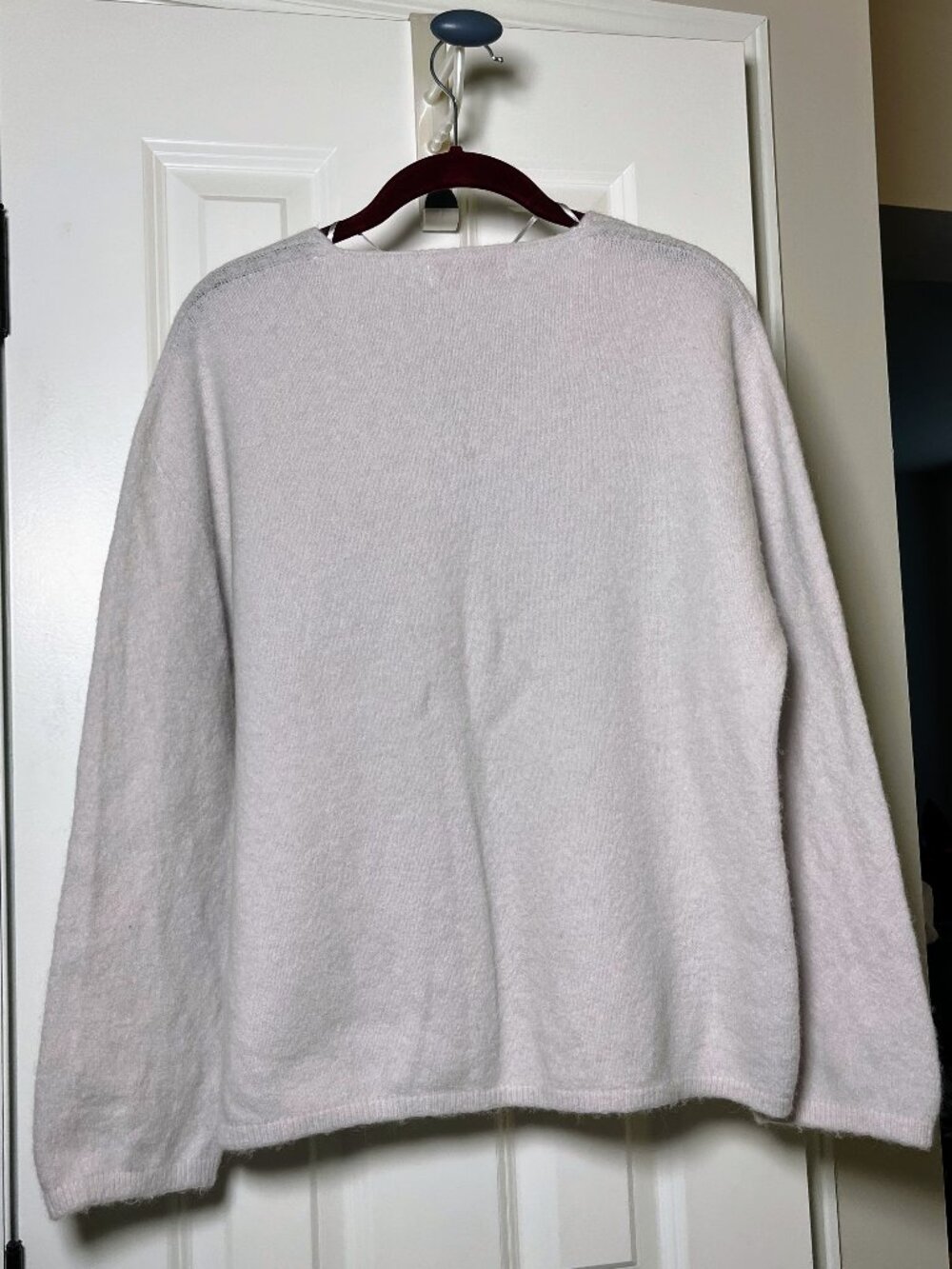 Bianco Blu Italian Knit V-Neck Sweater M Periwinkle Blue Soft Cozy - Picture 3 of 4
